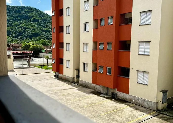 Apto Paraíso Sun Way Aluguel de Temporada com Piscina, churrasqueira, Quadra e Parquinho 3207 Ubatuba